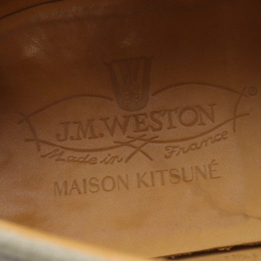  ジェイエムウエストン J M WESTON Maison Kitsune East Hampton コインローファー スリッポン スエード 6 E グレー アイボリー YO 20 その他 靴