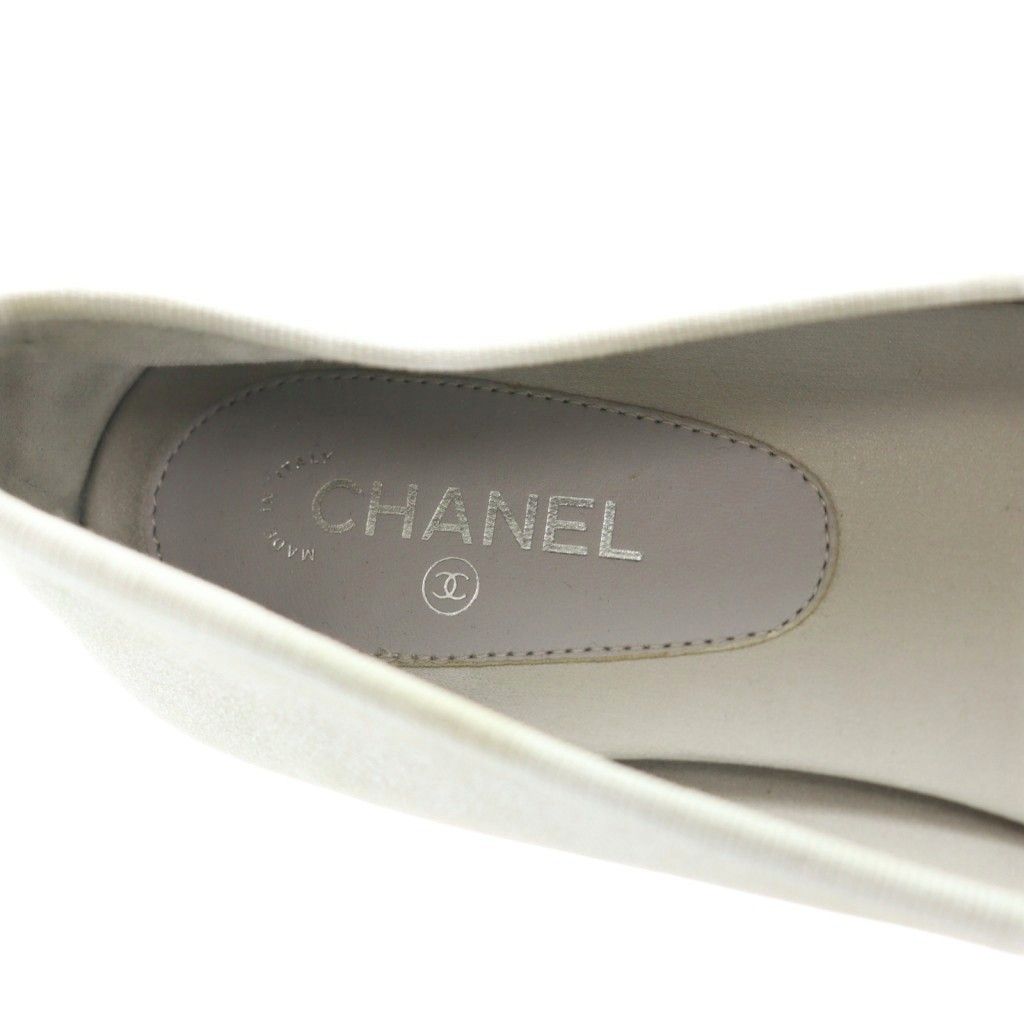 パンプス ココマーク