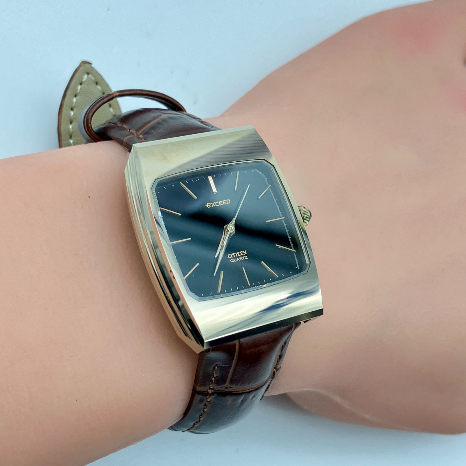 美品】CITIZEN EXCEED シチズン エクシード ゴールド文字盤 ドレス 
