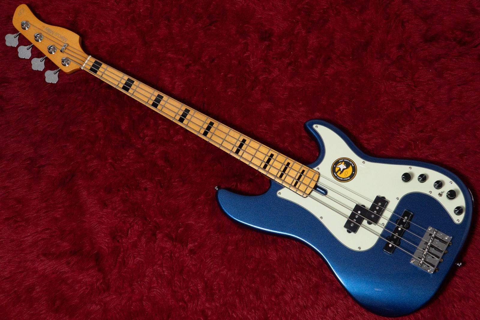 Sire P 7 Alder 4 D Navy 070 kg GIB横浜