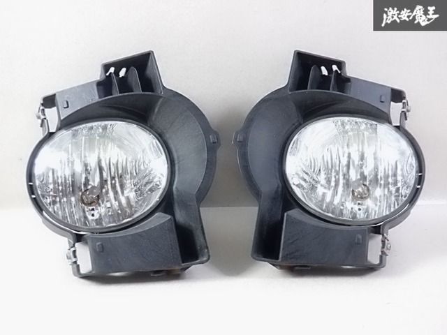 トヨタ純正 フォグランプ 左右セット AZR60G AZR65G ヴォクシー BY3558