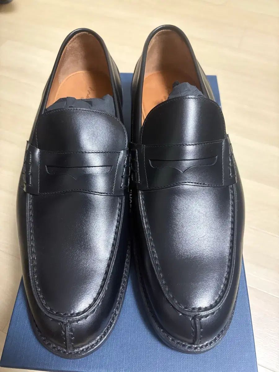 アンドレスサンドラ ブラック