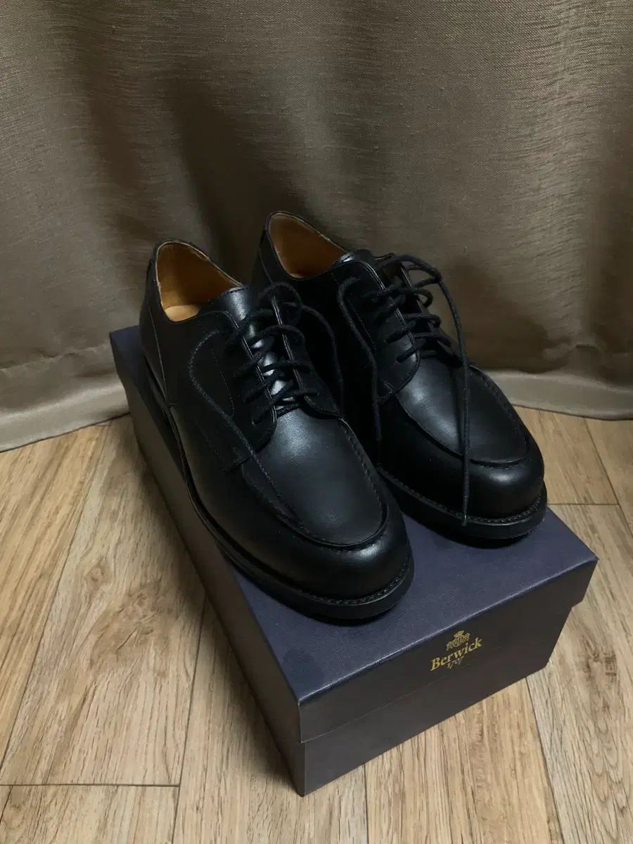 Berwick バーウィック 5538 6 1 2 サイズ 255