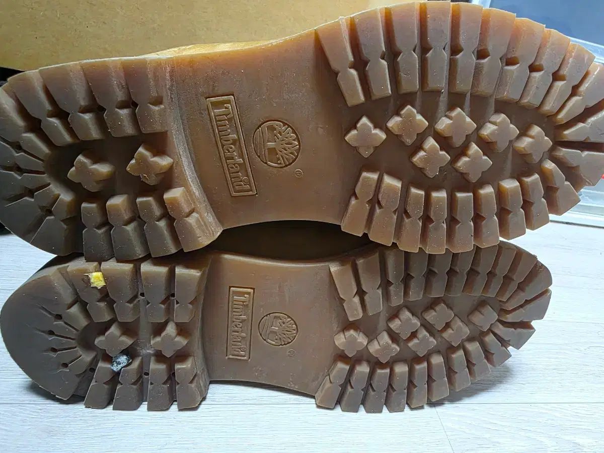 ウォータープルーフ