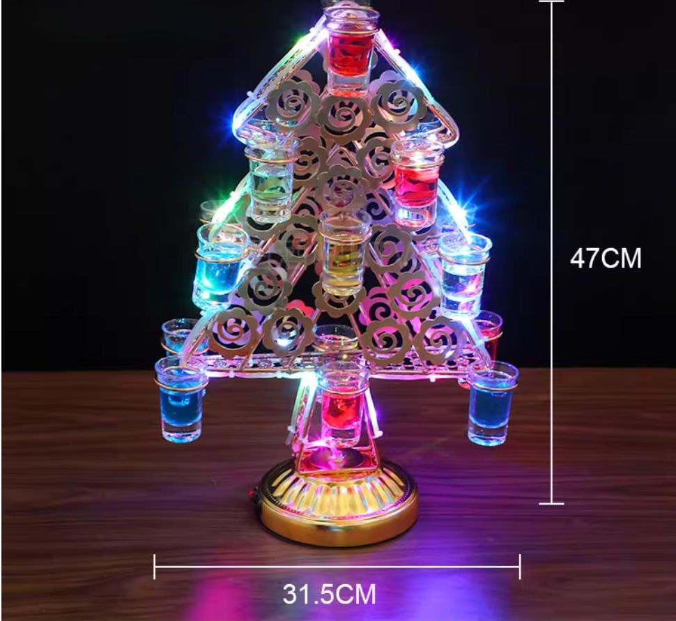 バーLED発光カップ棚アイデアカップ棚カクテル棚 ツリーカップ棚に のカップがついている