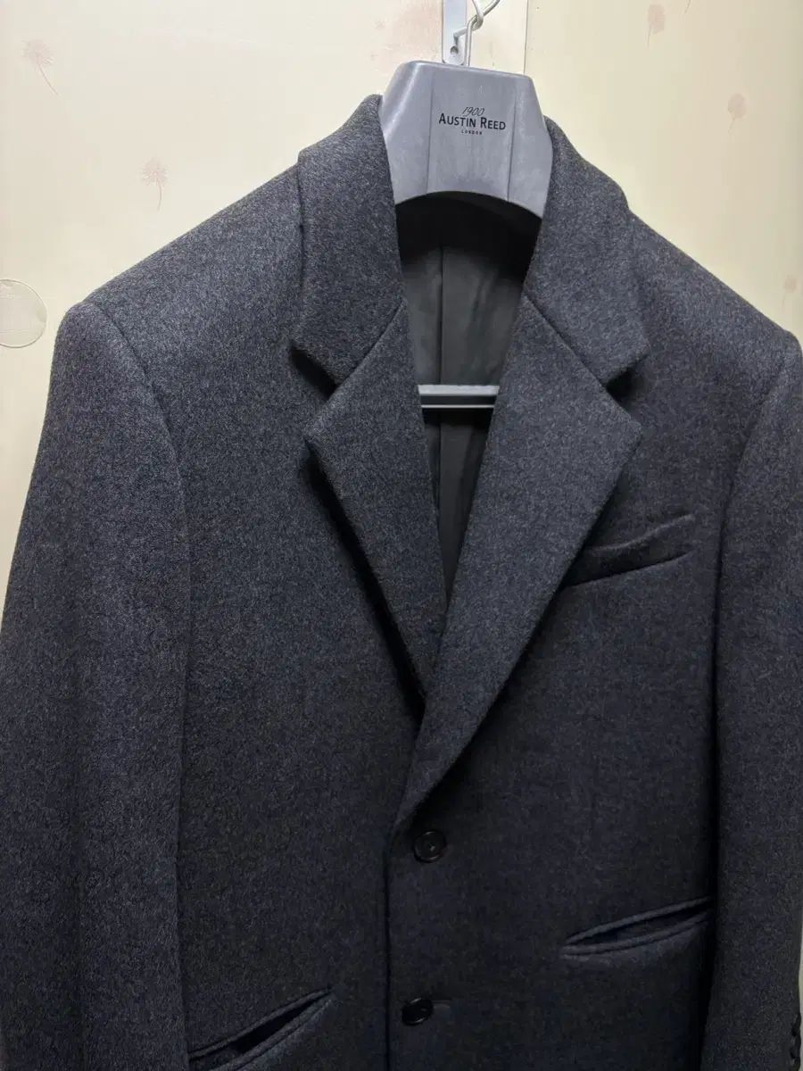 コート チャコール