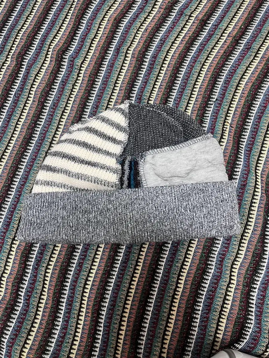 コイセイオ coyseio パッチワーク ビーニー グレー