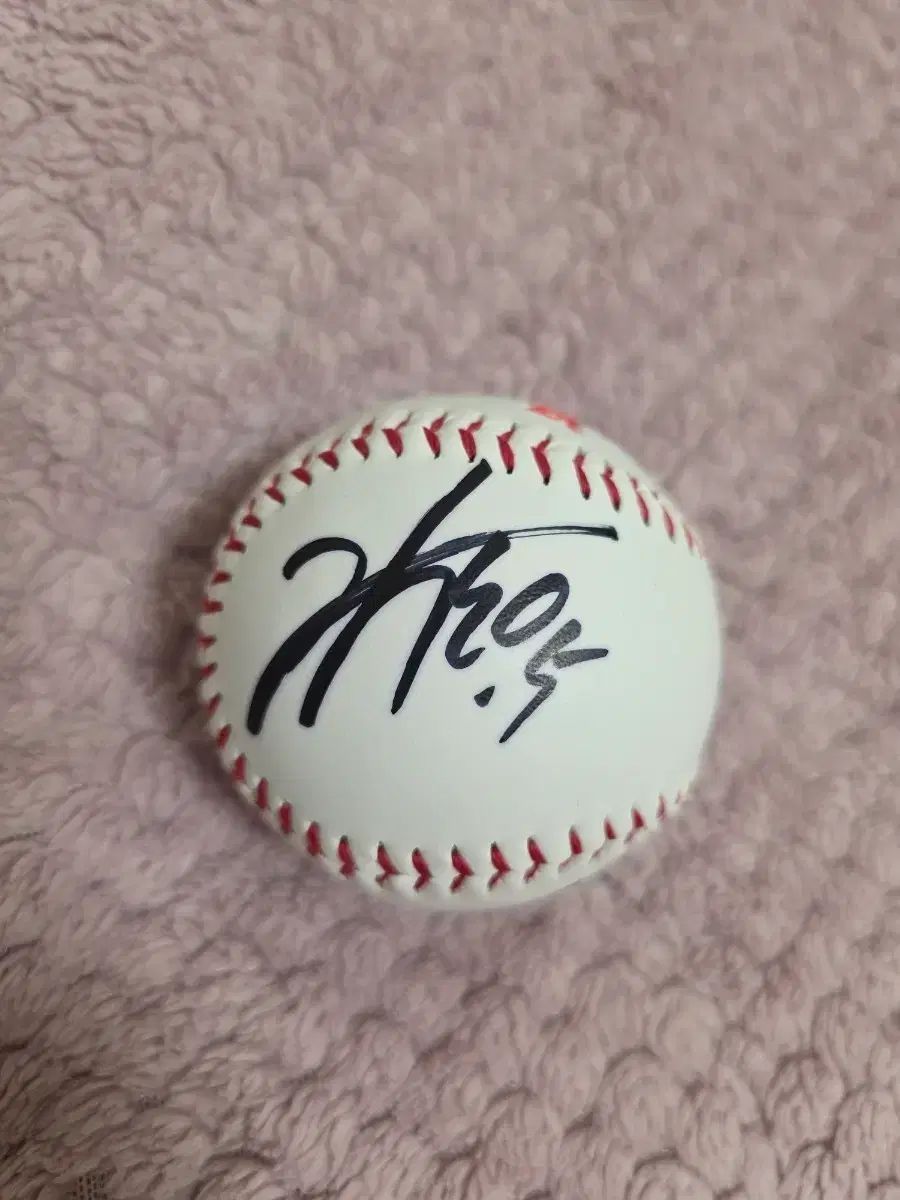 KIA キム・ドヨン(DOYOUNG) LEE サイン入りサインボール 在庫整理