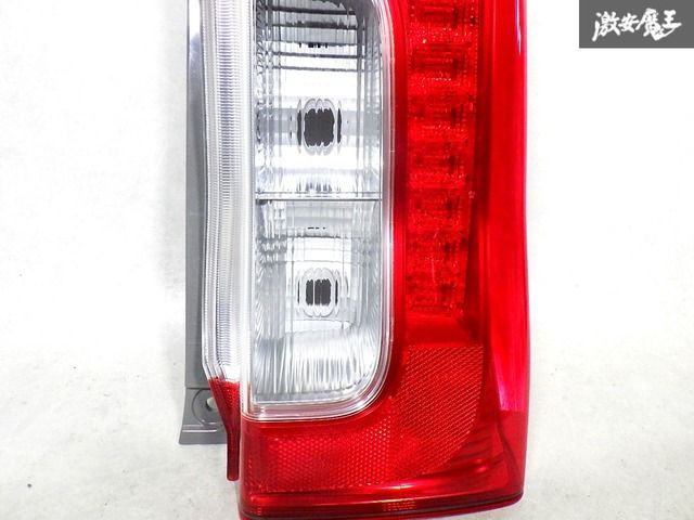 タント LA600S ／LA610S 左 テールランプ LA600S/610S/後期 タント