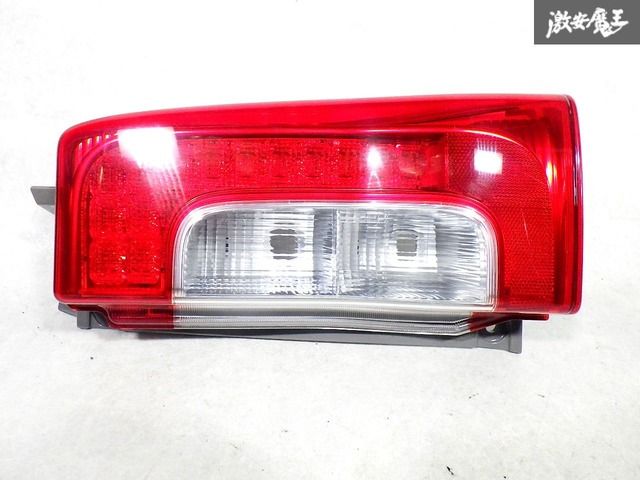 破損無し！ 即発送！】ダイハツ 純正 LA600S LA610S タント LED