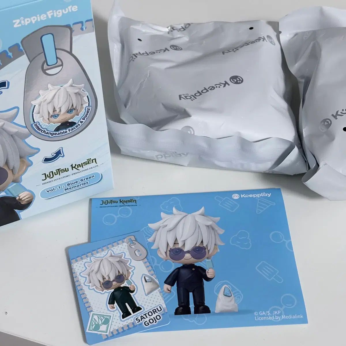 呪術廻戦 モデルキット 五条悟 MEGABOX フィギュア