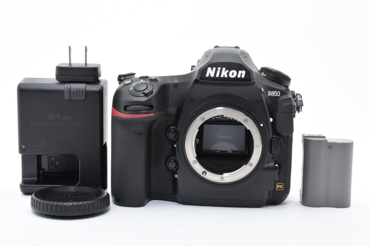 ☆極上美品☆《ショット数18,326回 》Nikon ニコン D850 デジタル一眼