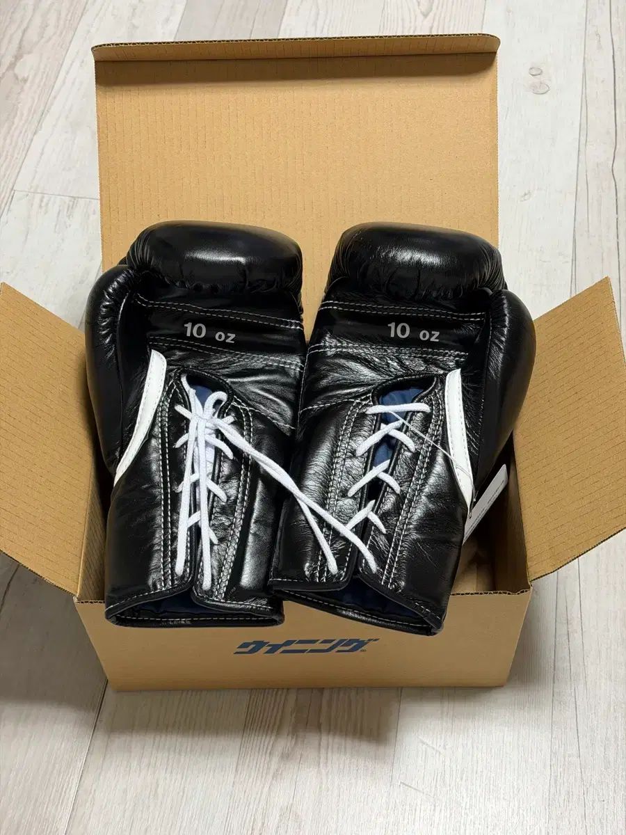 ウィニング ボクシング グローブ 10 oz ブラック