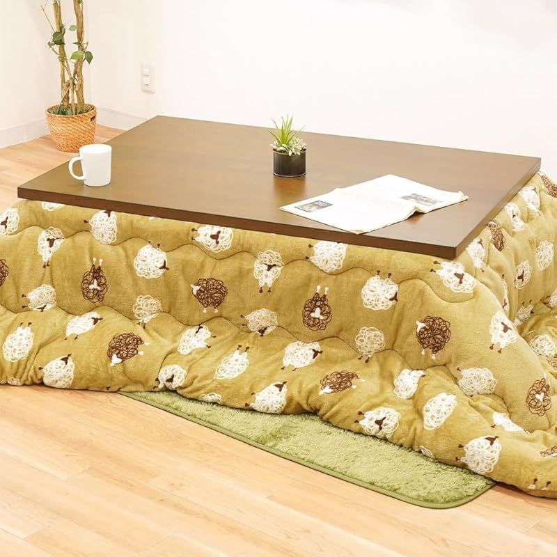 こたつ布団 長方形 こたつ掛け布団 シンサレート 冬 冬用 ひつじ ベージュ かわいい アニマル アニマル柄 おしゃれ フランネル あったか 暖かい こたつ掛け 掛 コタツ 炬燵 おこた