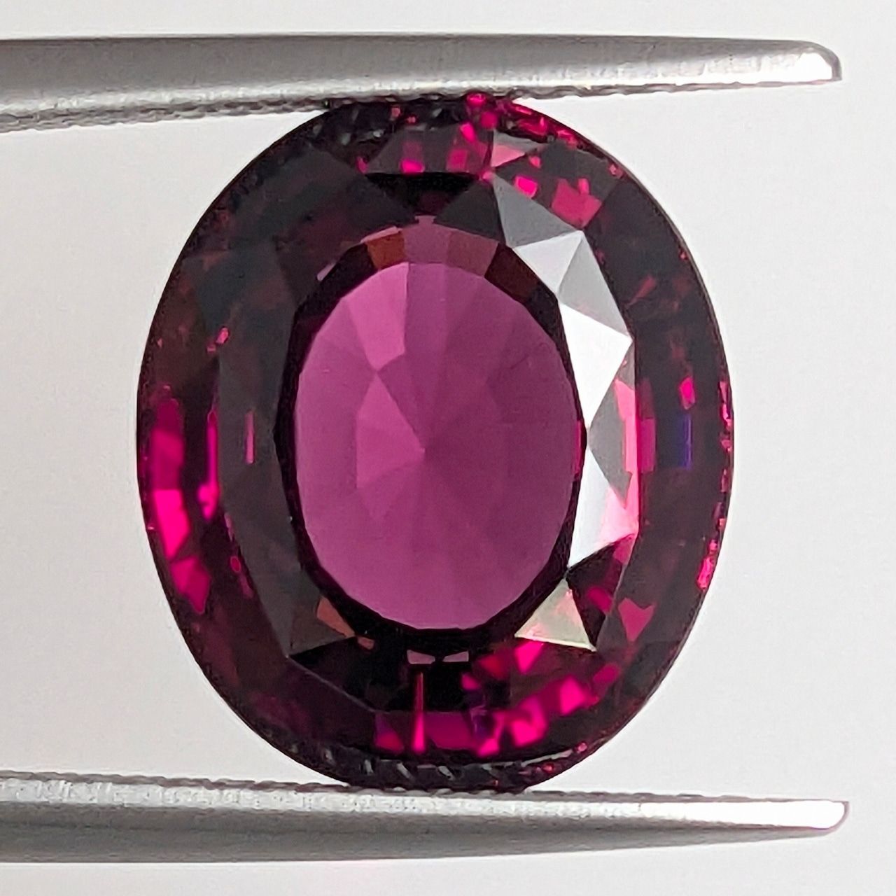 ロードライトガーネット 10.4 ct