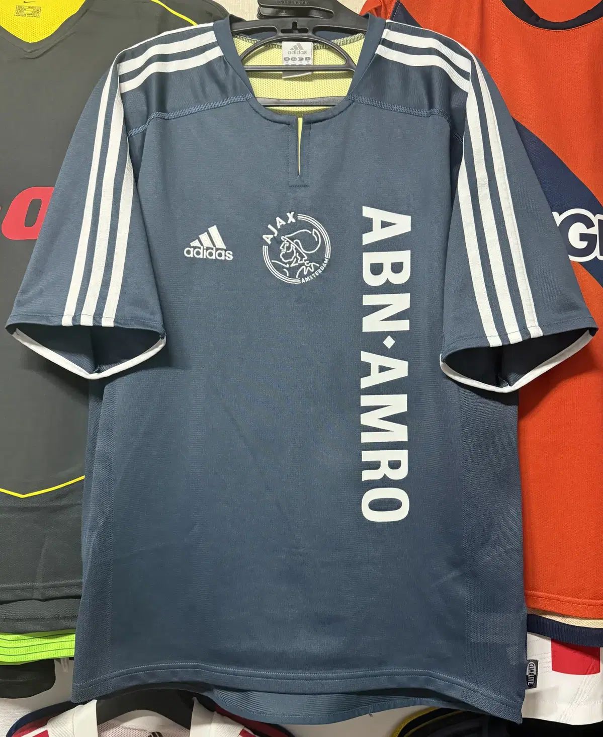 03 04 アヤックス アウェー M