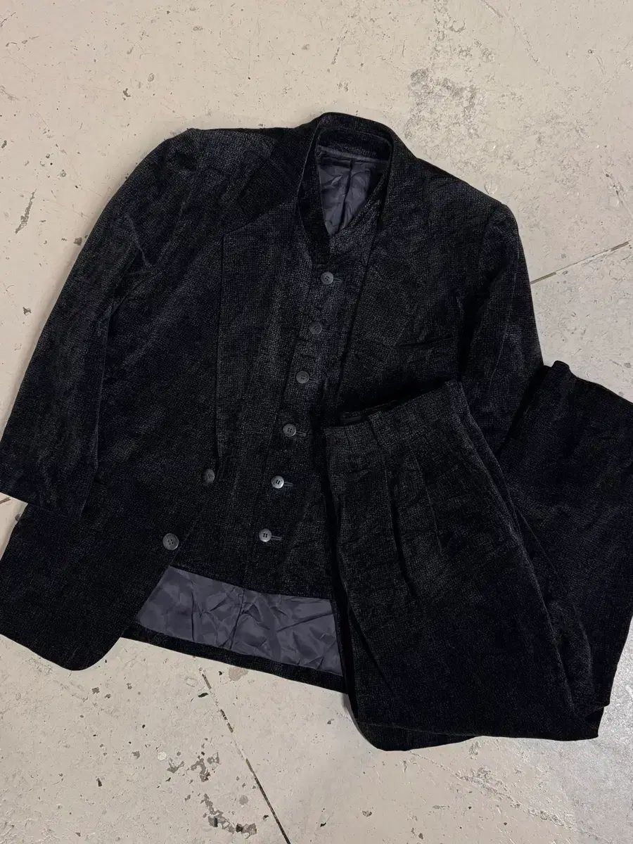 Umberto Ginocchietti スリーピース コーデュロイ スーツ セットアップ