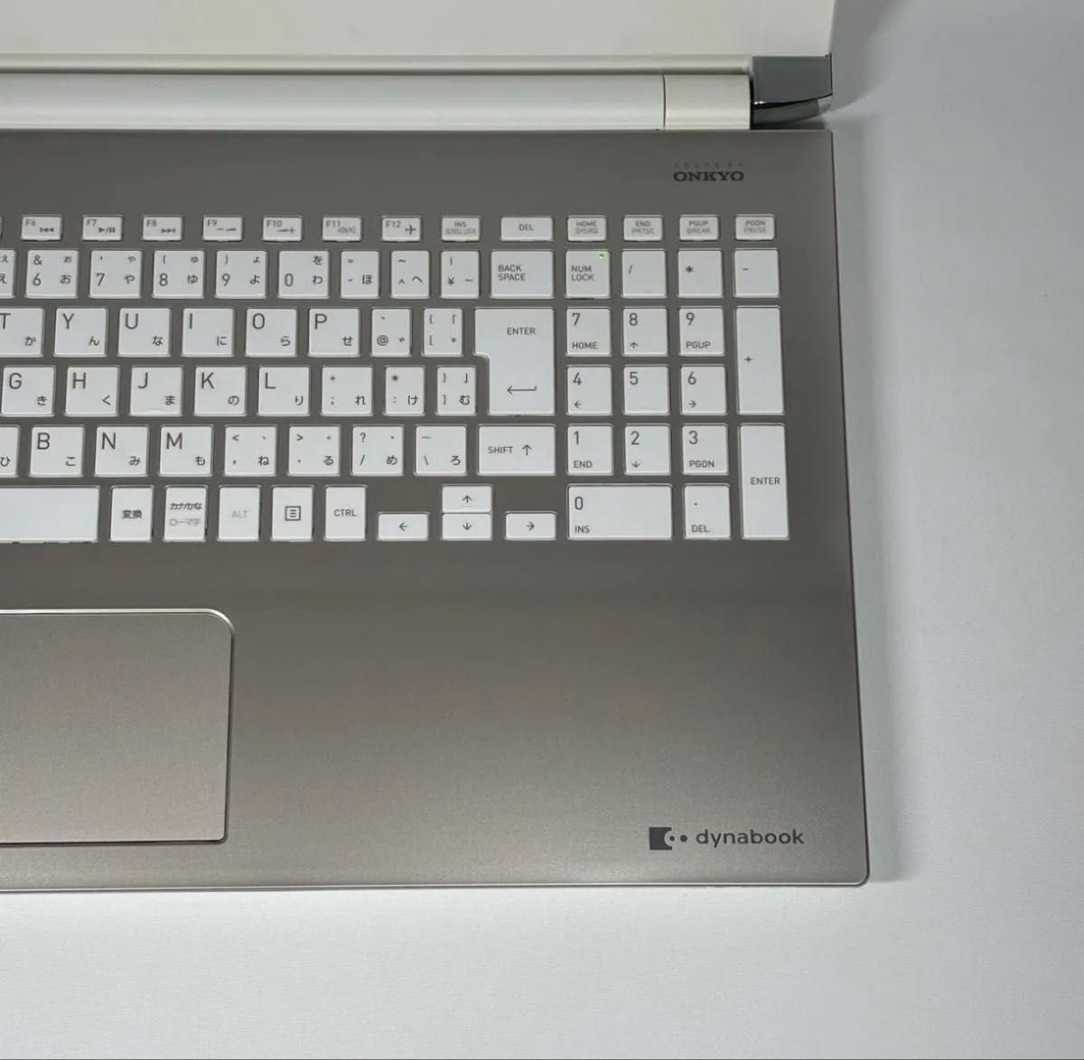 ノートパソコン Windows11 Officeオフィス付き i7 SSD 美品 16GB ノートパソコン Windows11 Officeオフィス付き i7 SSD 美品 16GB