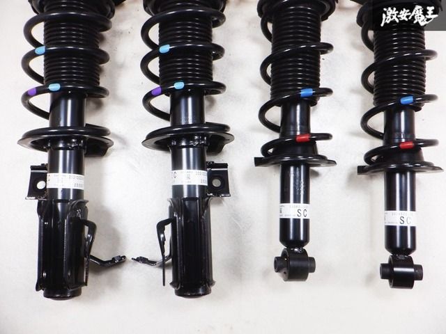 送料無料【新車外し】GR86 ZN8 RZ 純正 サスペンションキット 前後 送料無料【新車外し】GR86 ZN8 RZ 純正 サスペンションキット 前後