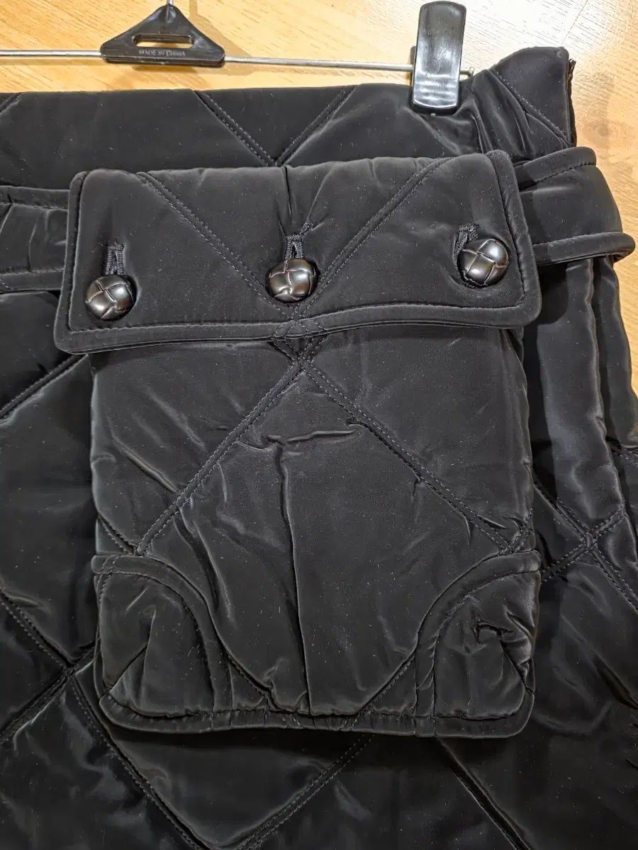 ミニスカート ブラック