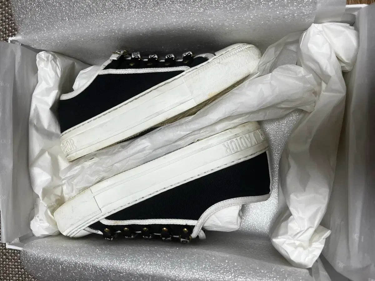 ディオール ウォーキンディオール