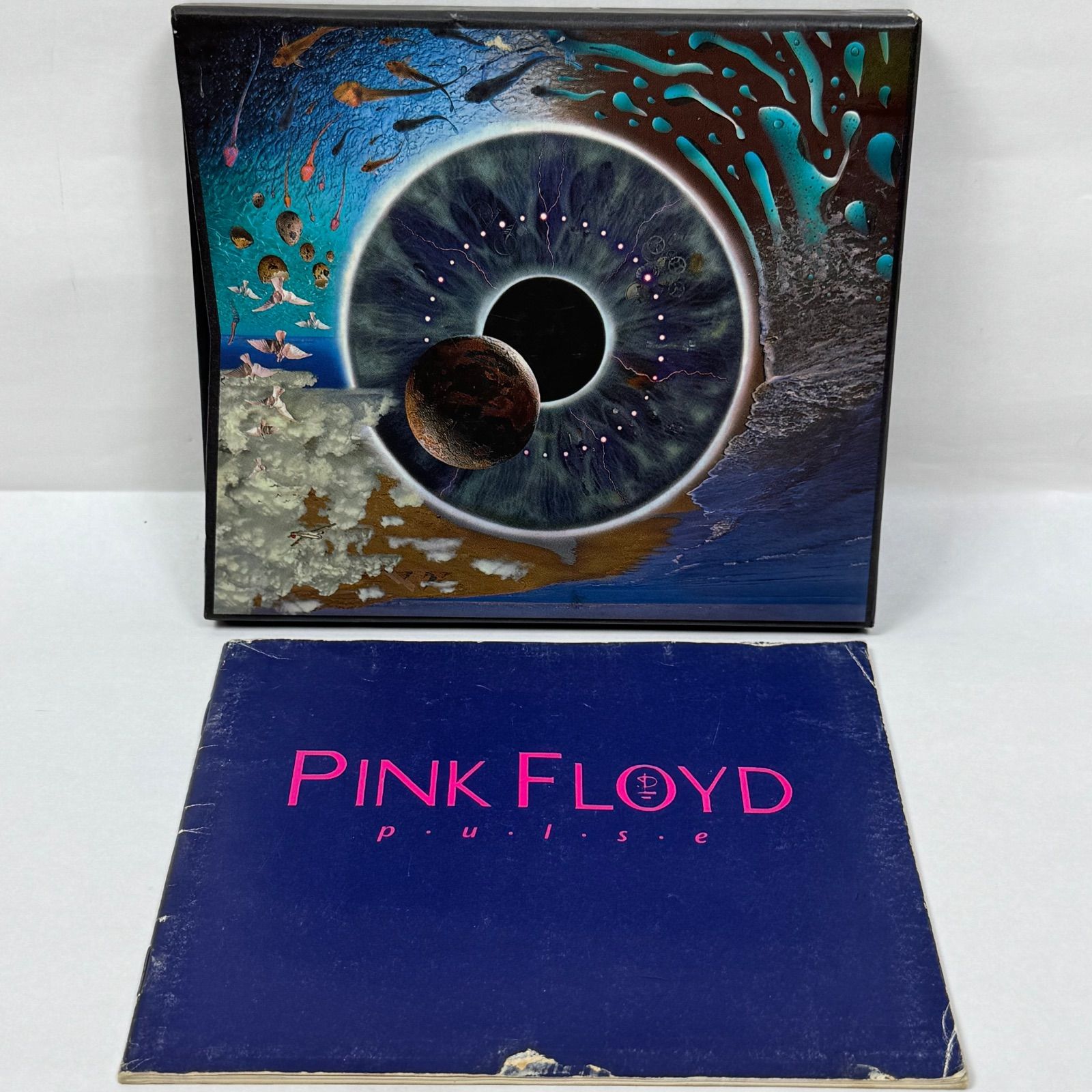 Pink Floyd ピンク・フロイド P.U.L.S.E 初回限定 赤色発光パルス機能