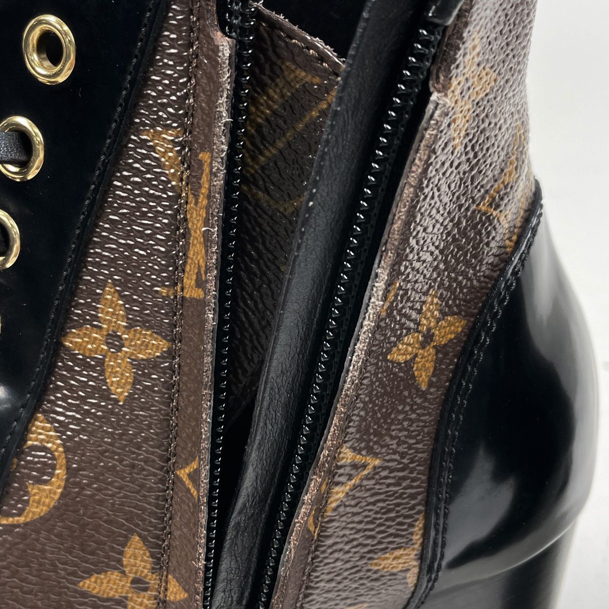 ブーツ モノグラム