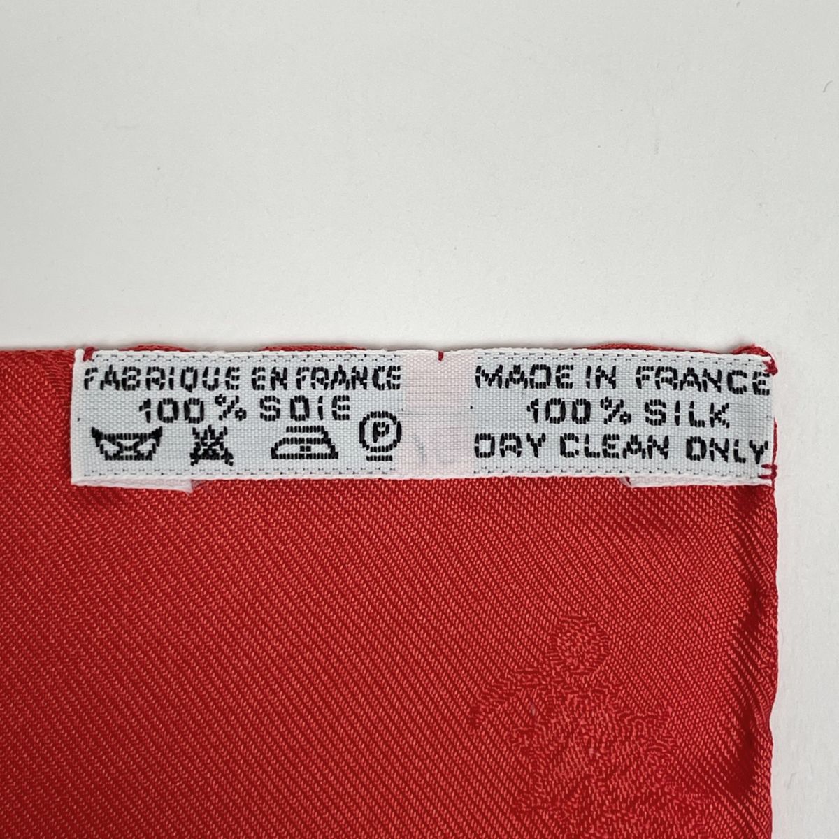 エルメス HERMES カレ 90 Plumes et Grelots 羽根飾りと鈴 スカーフ シルク レッド マルチ レディース