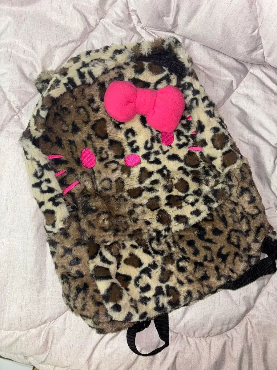 ハローキティ レオパード 豹柄 バックパック ギャル