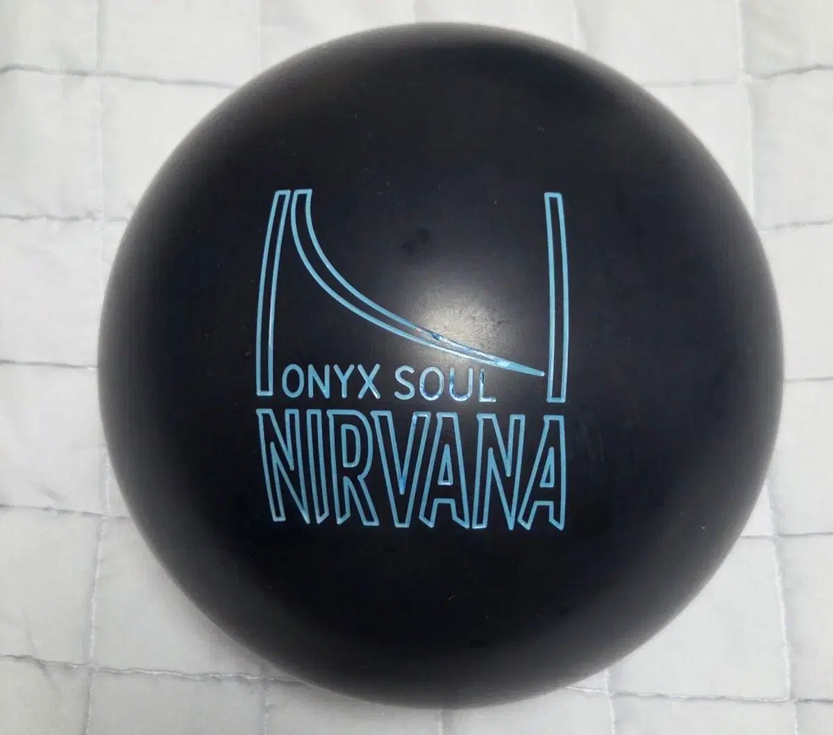 BRUNSWICK ブランズウィック オニキス SOUL NIRVANA ニルヴァーナ ブラック ボーリング