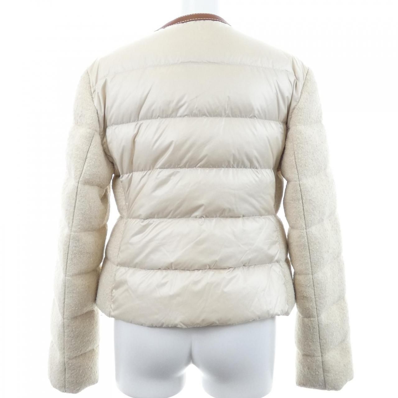 モンクレール MONCLER SERINDE ダウンジャケット