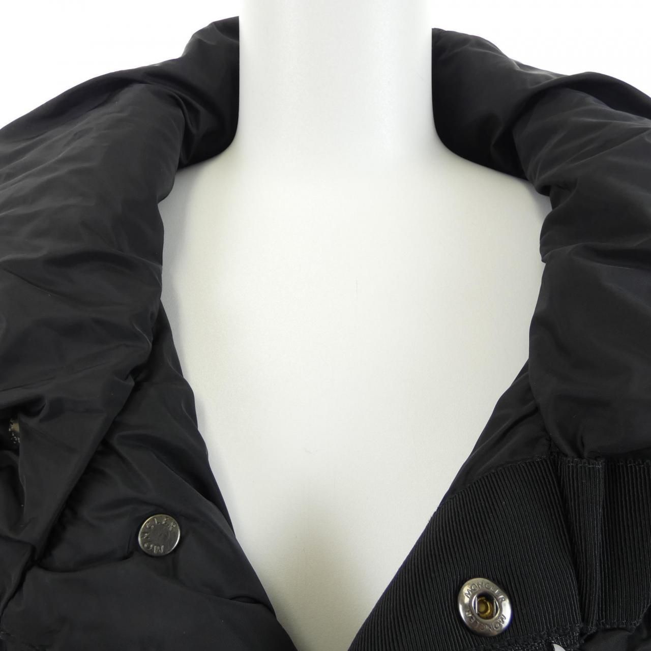 モンクレール MONCLER