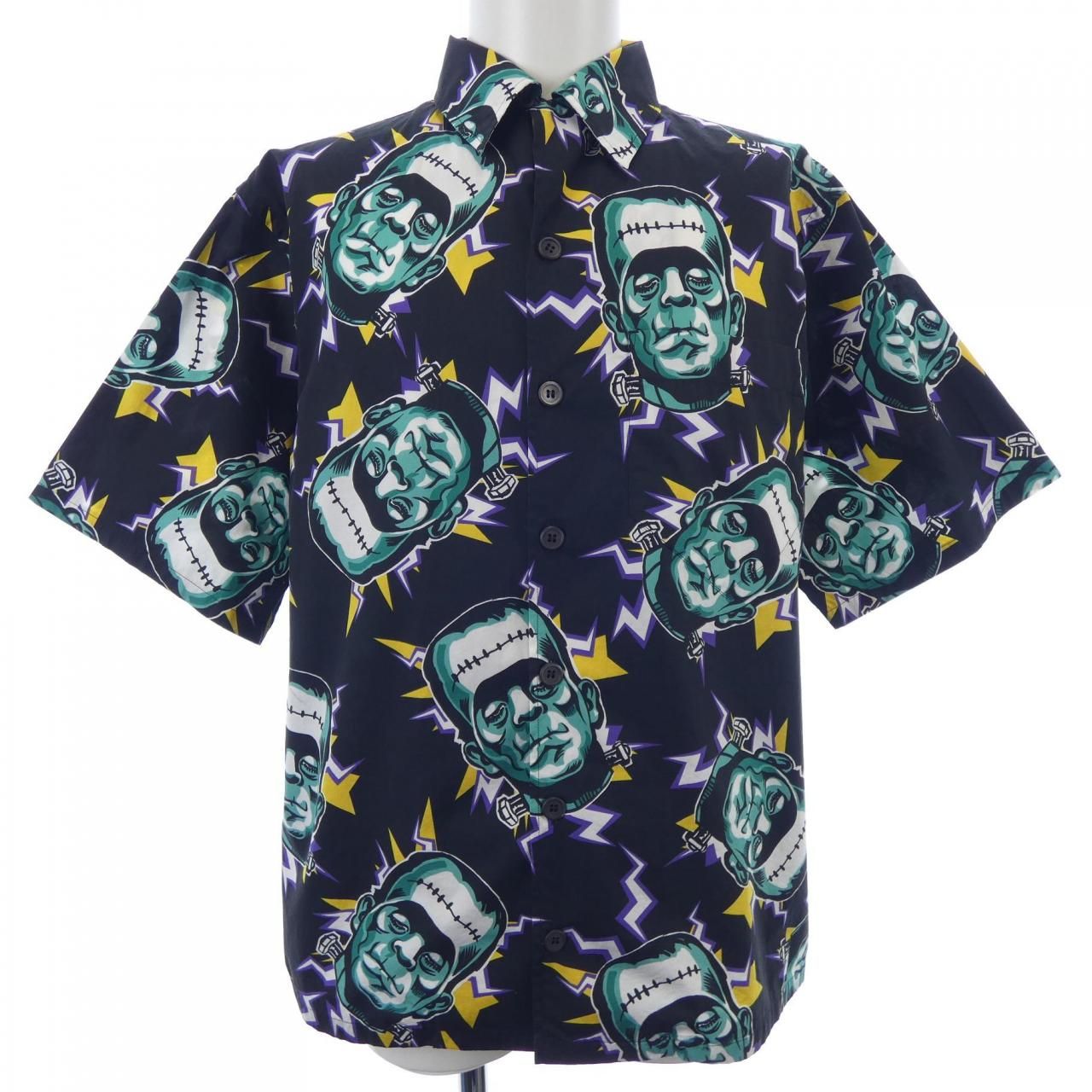 プラダ PRADA UCS 339 S 192 1 VP 9 Sシャツ