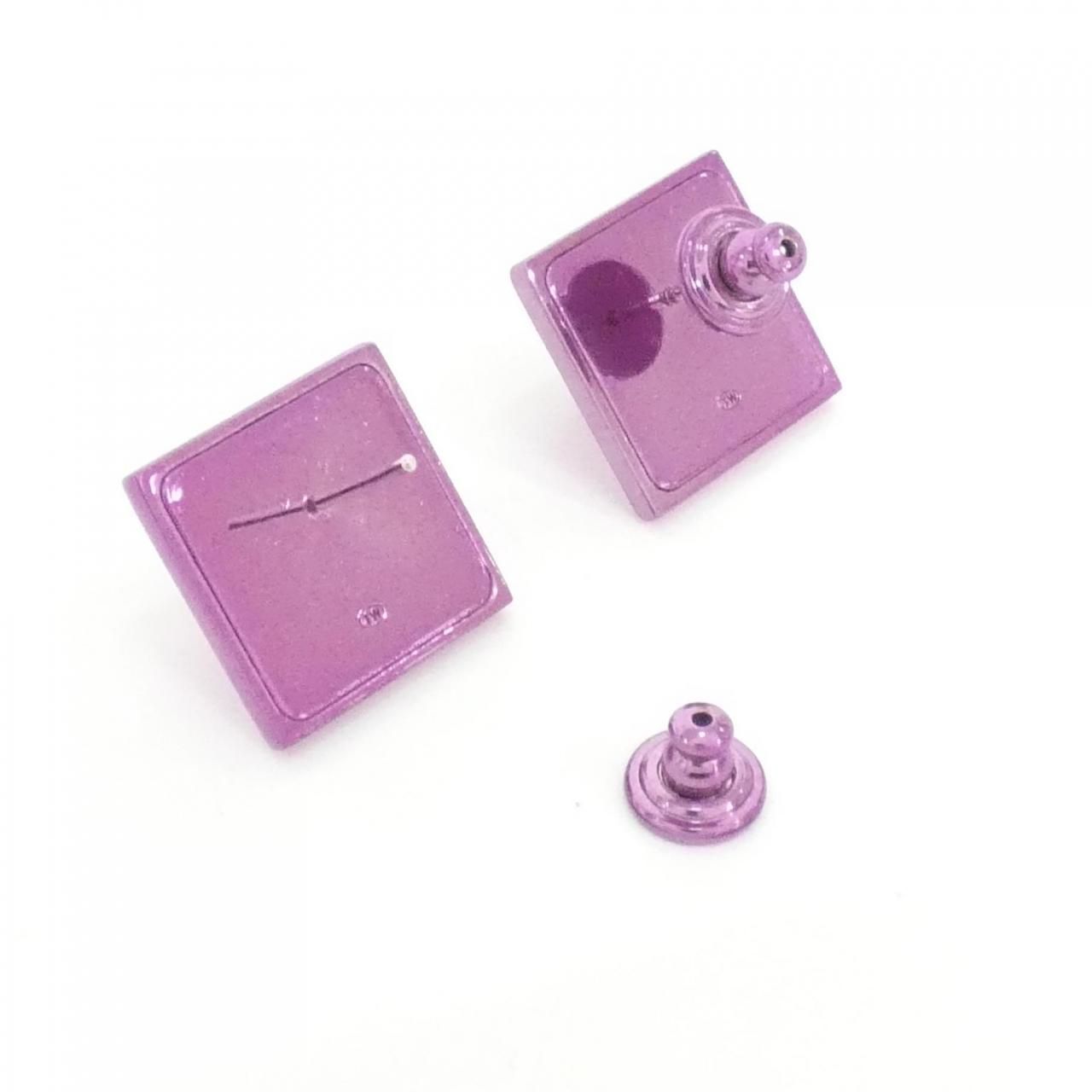 ヴァレンティノガラヴァーニ ピアス