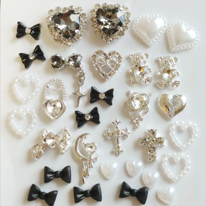 プロフ必読！Ⓜ️おまとめ割致します様専用 ネイルパーツ 363#332