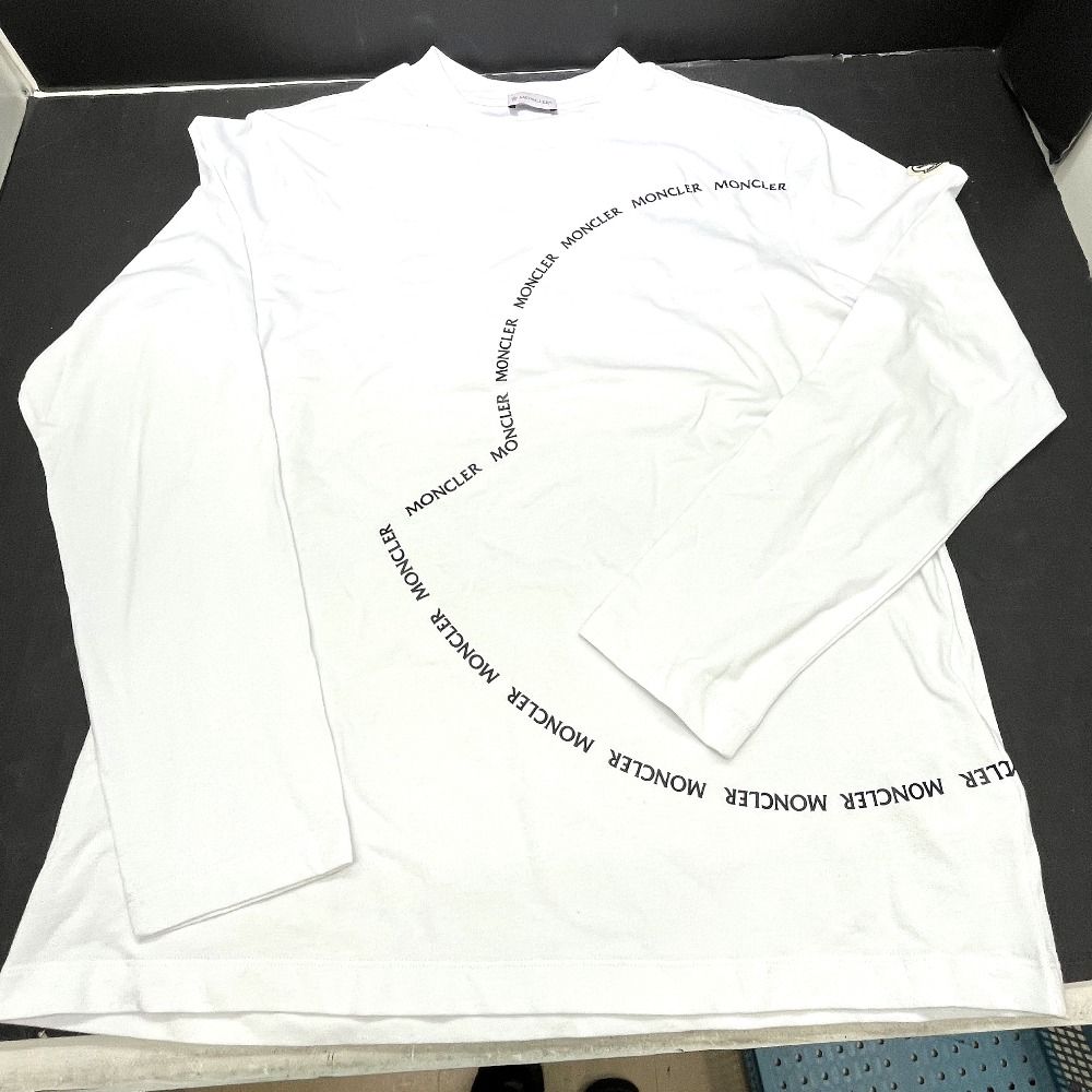 06 w 15847 モンクレール MONCLER 雑誌掲載 ロゴL STシャツ 長T 8 D 00009 8390 T ホワイト Lサイズ 品