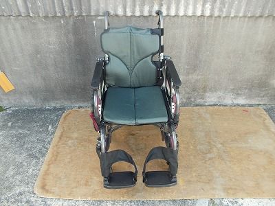 一部地域を除く カワムラ自走式車椅子 KMD-C-42 ストッパ部分さび有 TS-25-1211-03