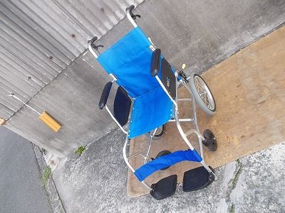 一部地域を除く 座面 日進医療器 NAH L 7α アルミ軽量介助式車椅子 TS 25 1215 09