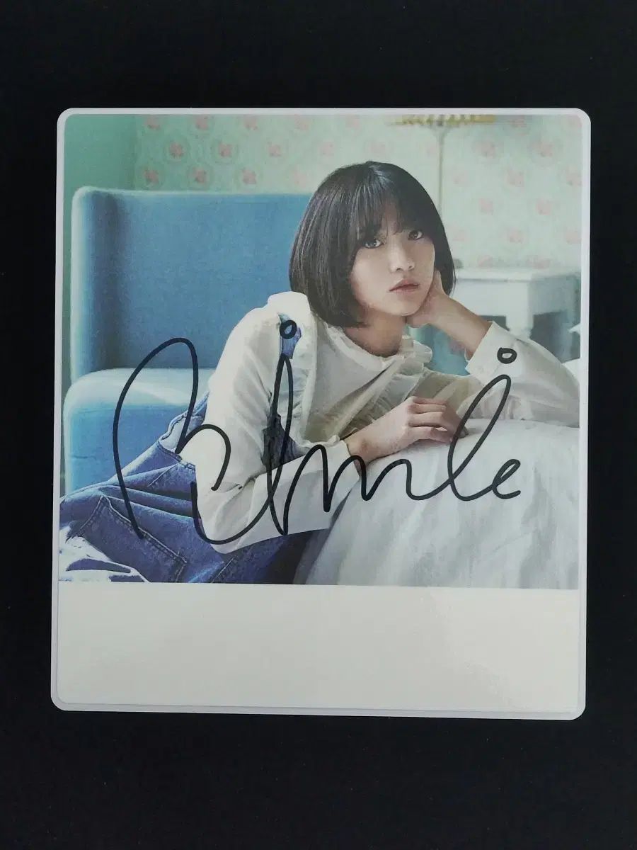 OH MY GIRL ビニ 直筆サイン入CD ユビン Binnie Yubin OH MY GIRL ユビン(YUBIN) ビーニー サイン入り - メルカリ