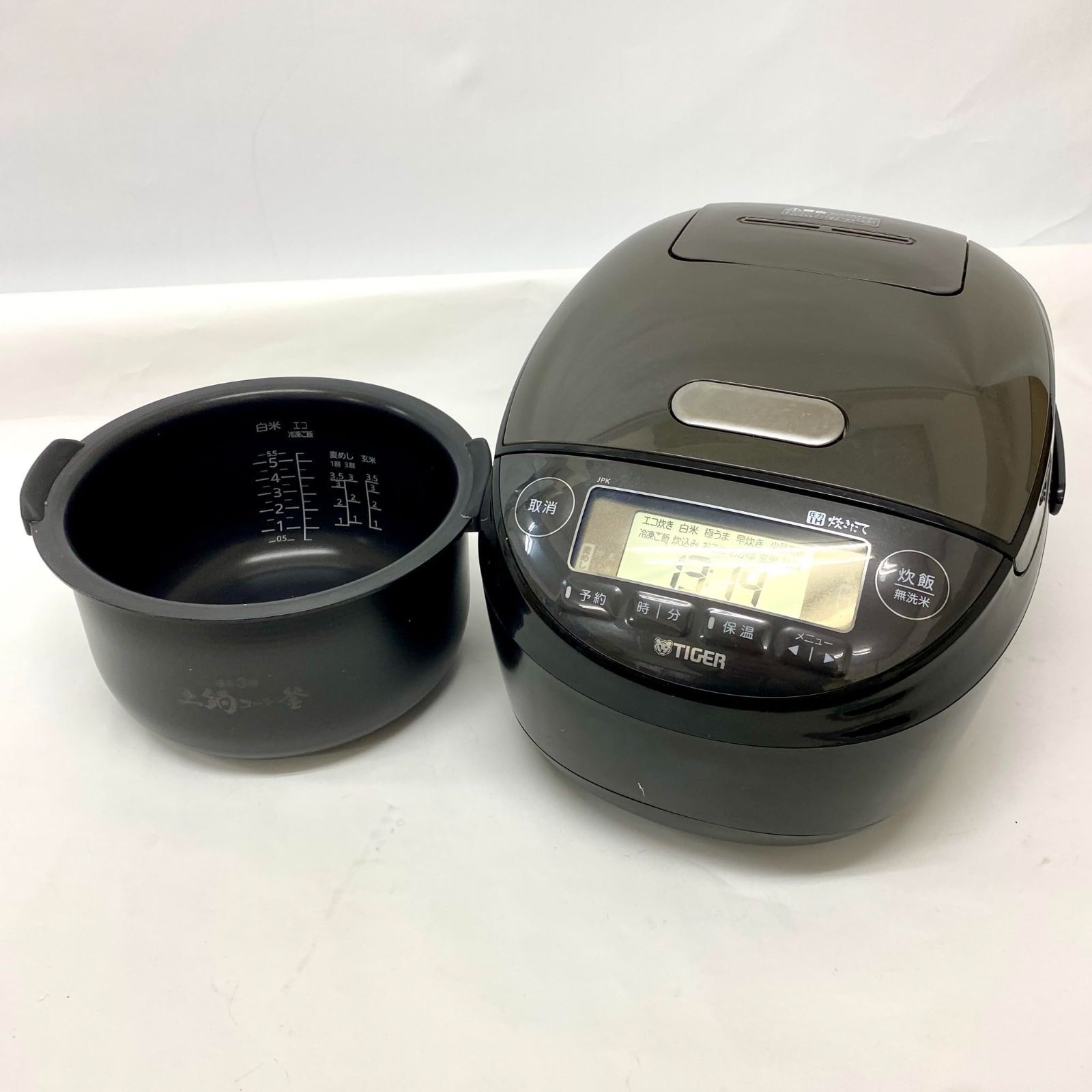 ジュエリーボックス　ランタン　懐中電灯　電子カイロ　防犯ブザー　薔薇　手描き ジュエリーボックス ランタン 懐中電灯 電子カイロ 防犯ブザー 薔薇