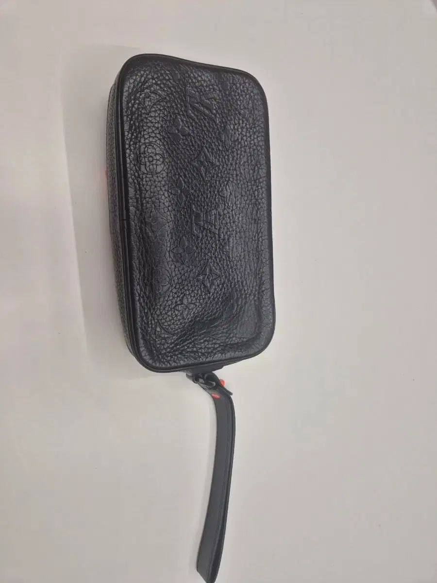 ルイヴィトン ポシェットボールガ