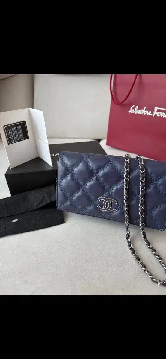 シャネル ワイルドスティッチ woc