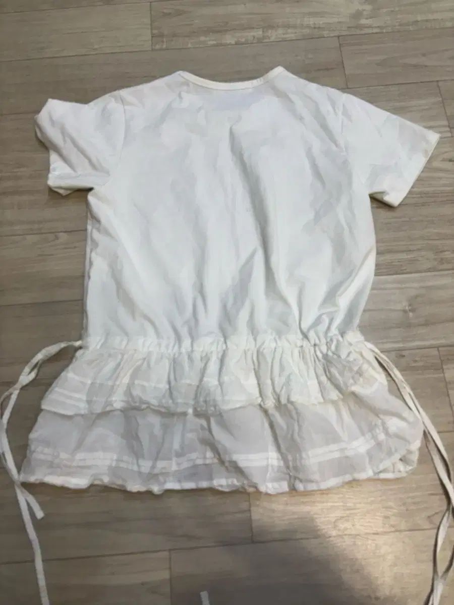  バイムード フリル レイヤード Tシャツ 半袖(Tシャツ) Tシャツ カットソー