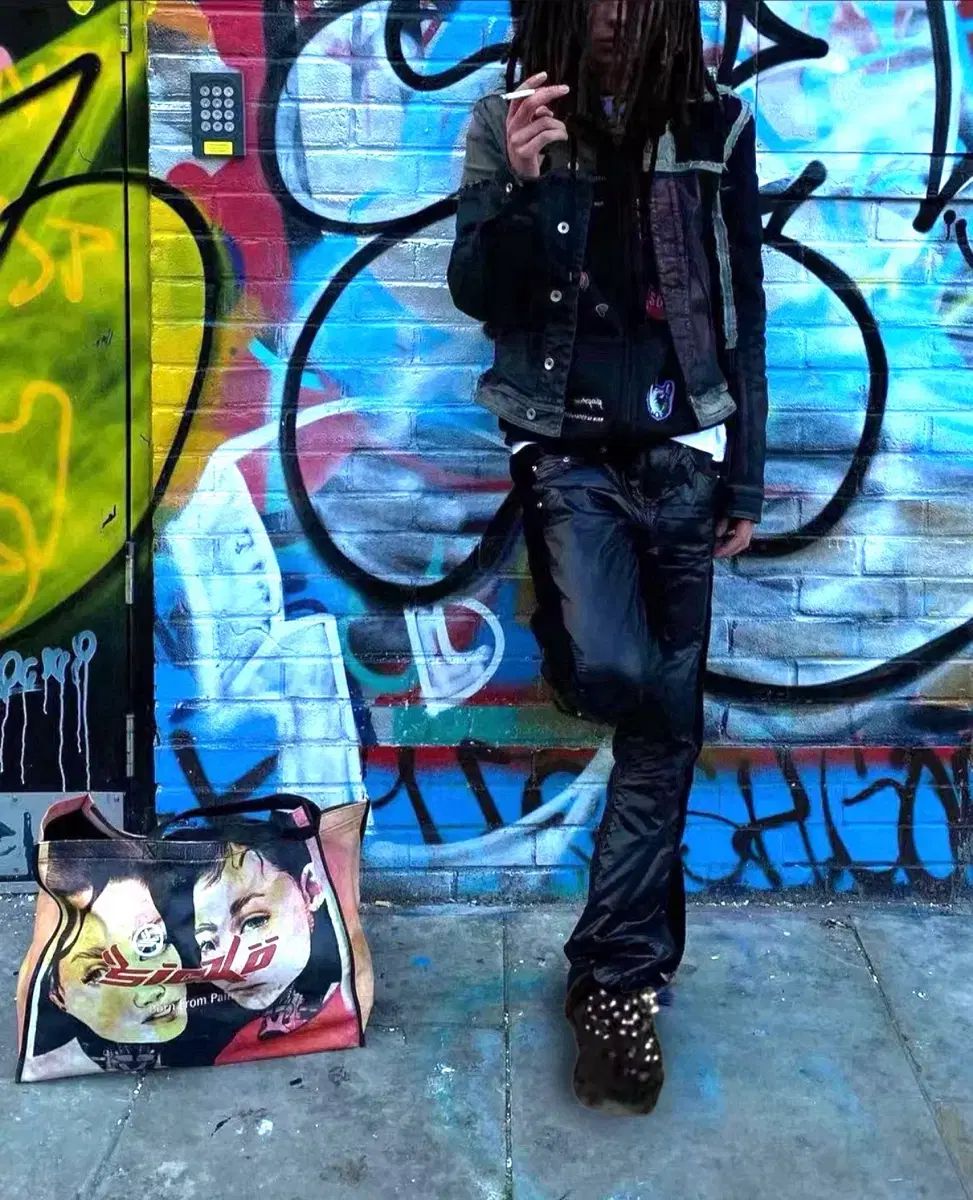 GIVENCHY マシュマロ スタッズ装飾 スウェード ブラック ミュール