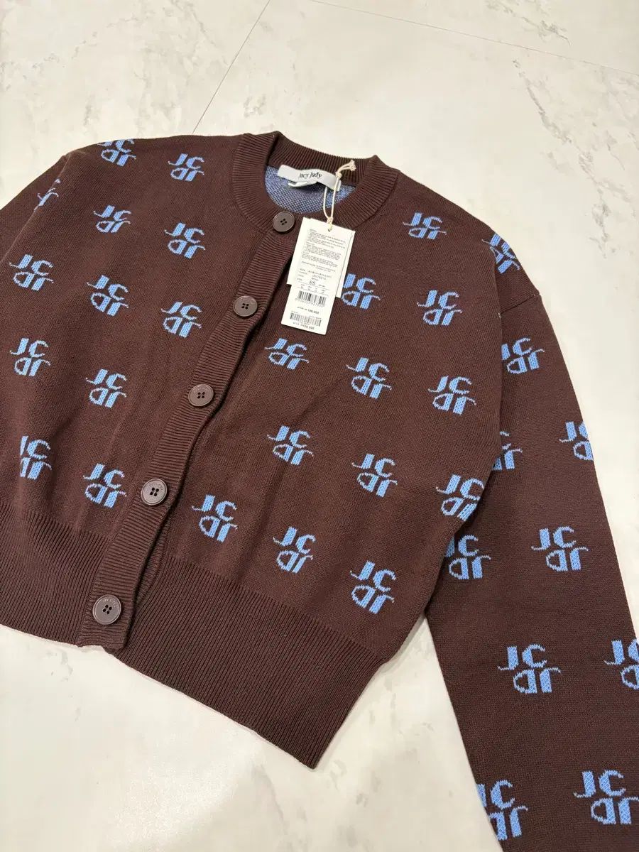 jcjd ロゴPLAYカーディガン