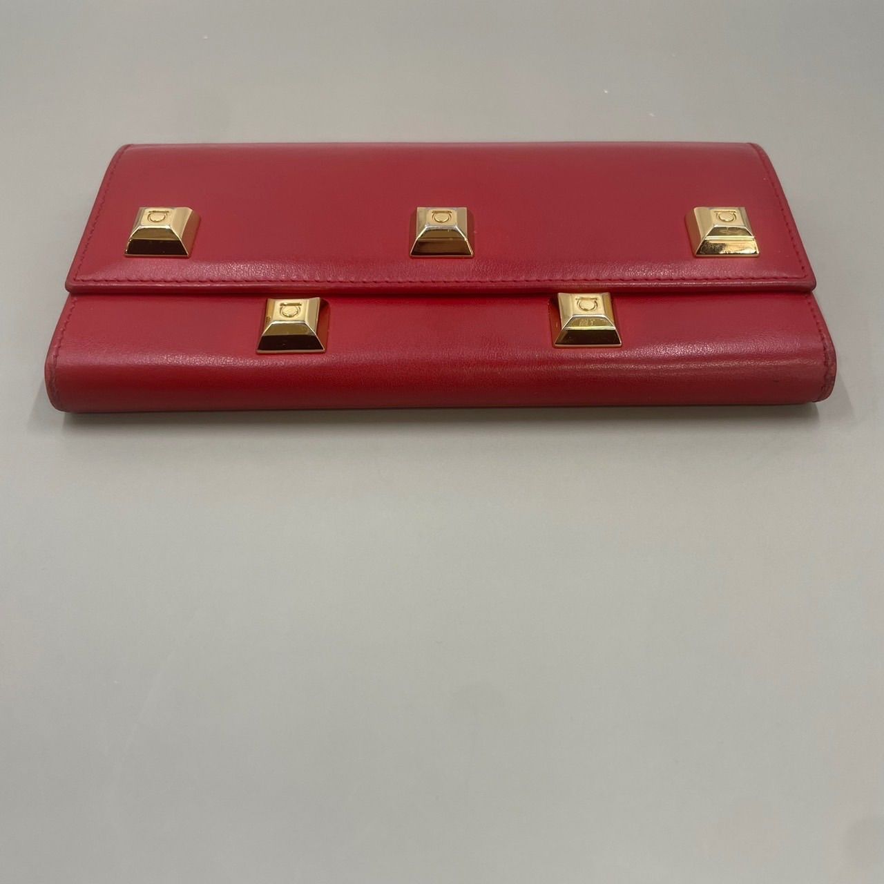 良品 Salvatore Ferragamo サルヴァトーレフェラガモ 長財布 ロング