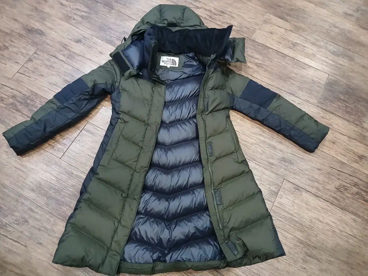 THE NORTH FACE ザノースフェイス ロング丈ダウンジャケット カーキ