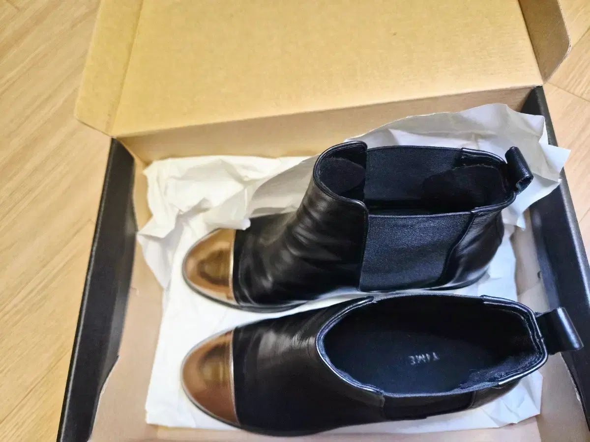 TIME ブラック チェルシー ブーツ 靴 245