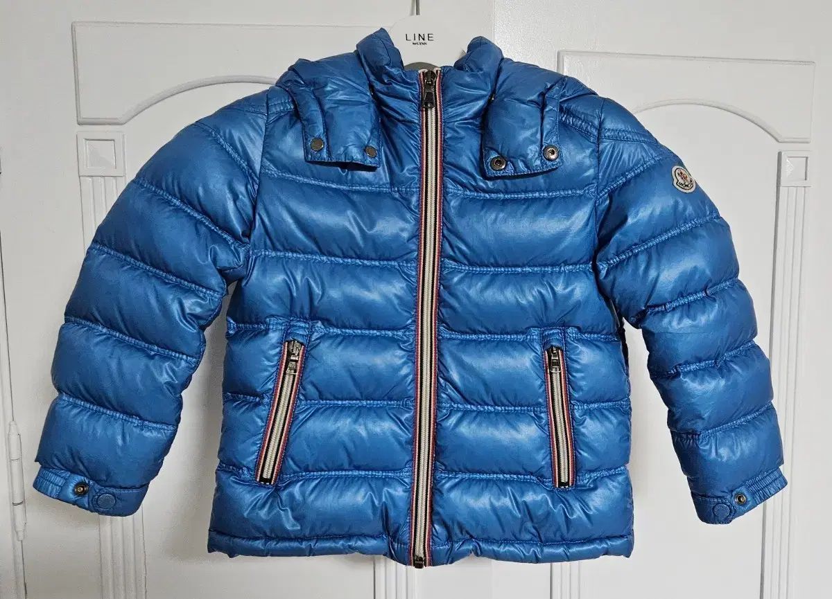 モンクレール キッズ ダウン 4 y 48 m