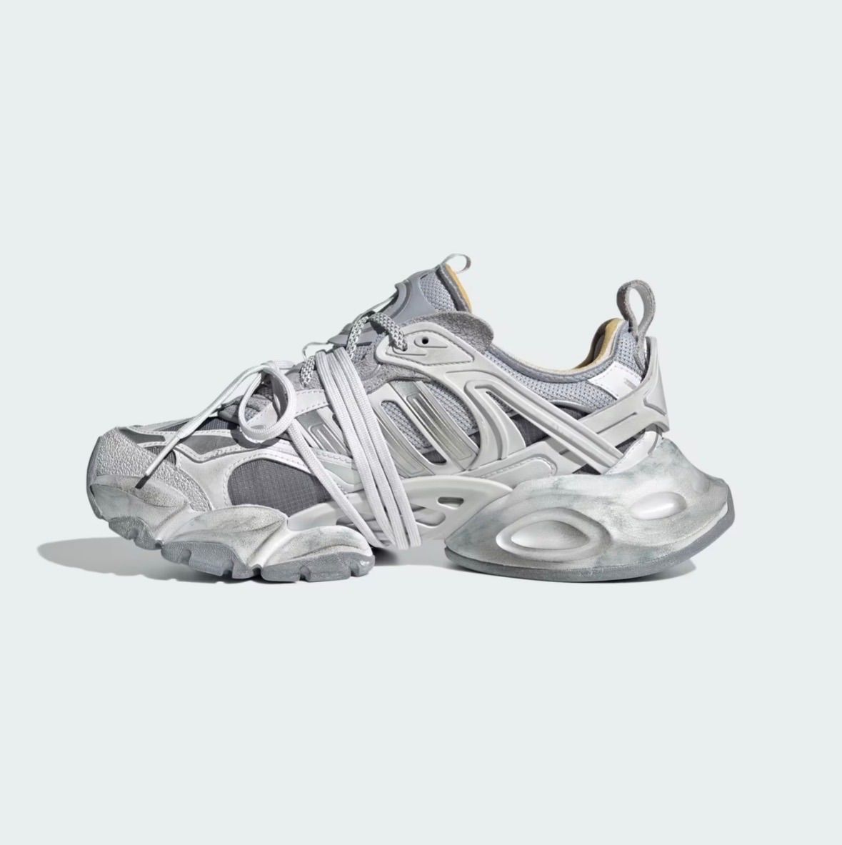 Adidas XLG RUNNER DELUXE 確実 JR 9633 スニーカー アディダス ダッドスニーカー ホワイト